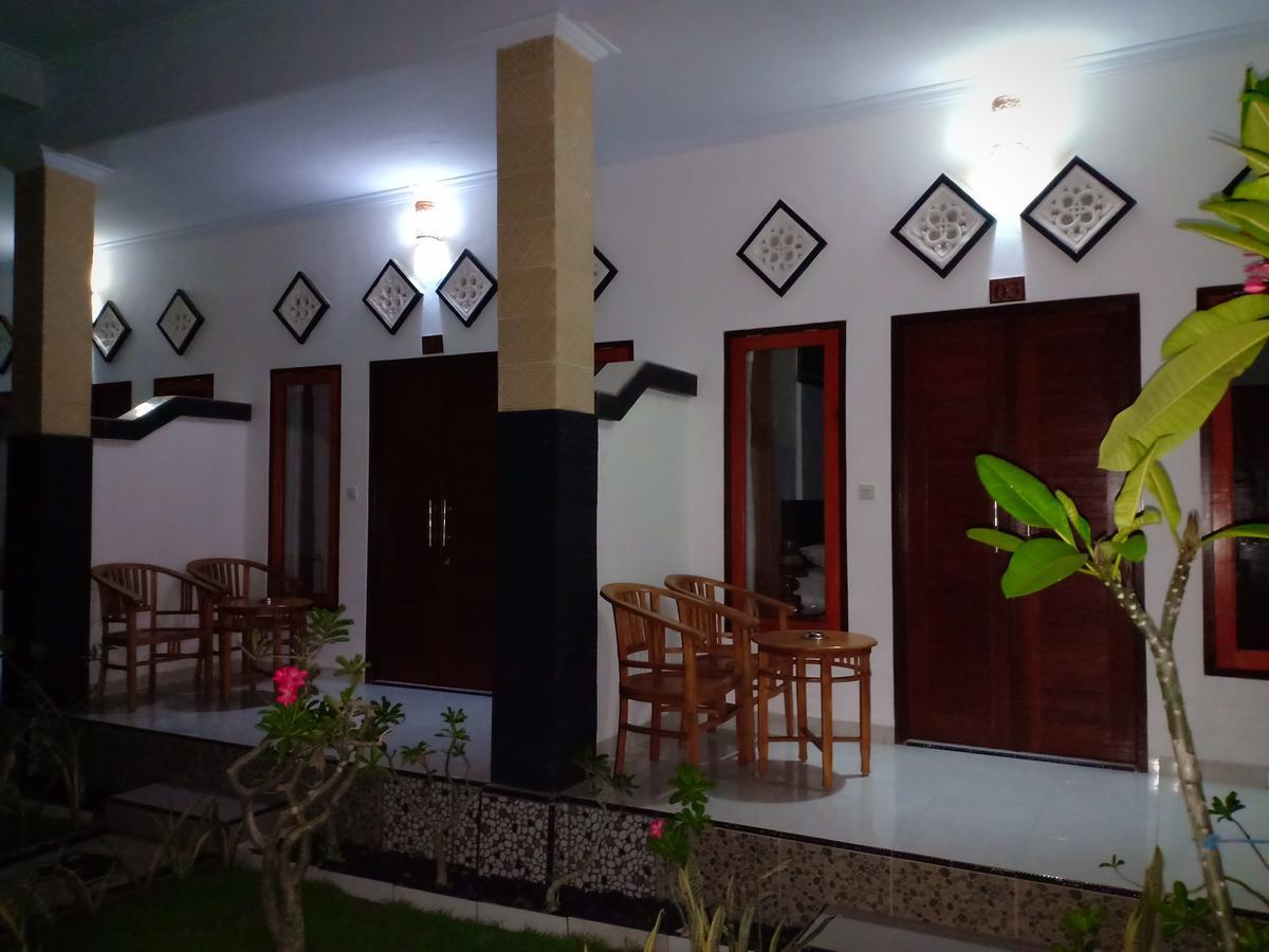Dwiki Putra Home Stay 누사 렘봉안 외부 사진