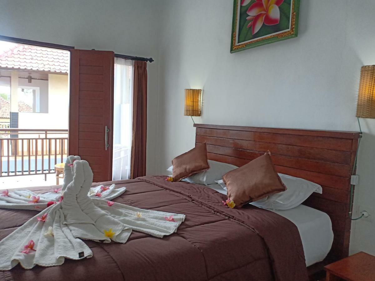 Dwiki Putra Home Stay 누사 렘봉안 외부 사진