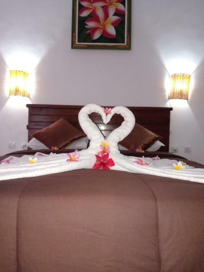 Dwiki Putra Home Stay 누사 렘봉안 외부 사진